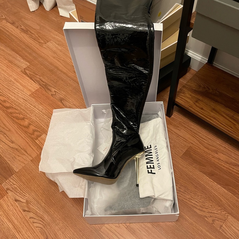 Femme boots. T11 Over The Knee Boot